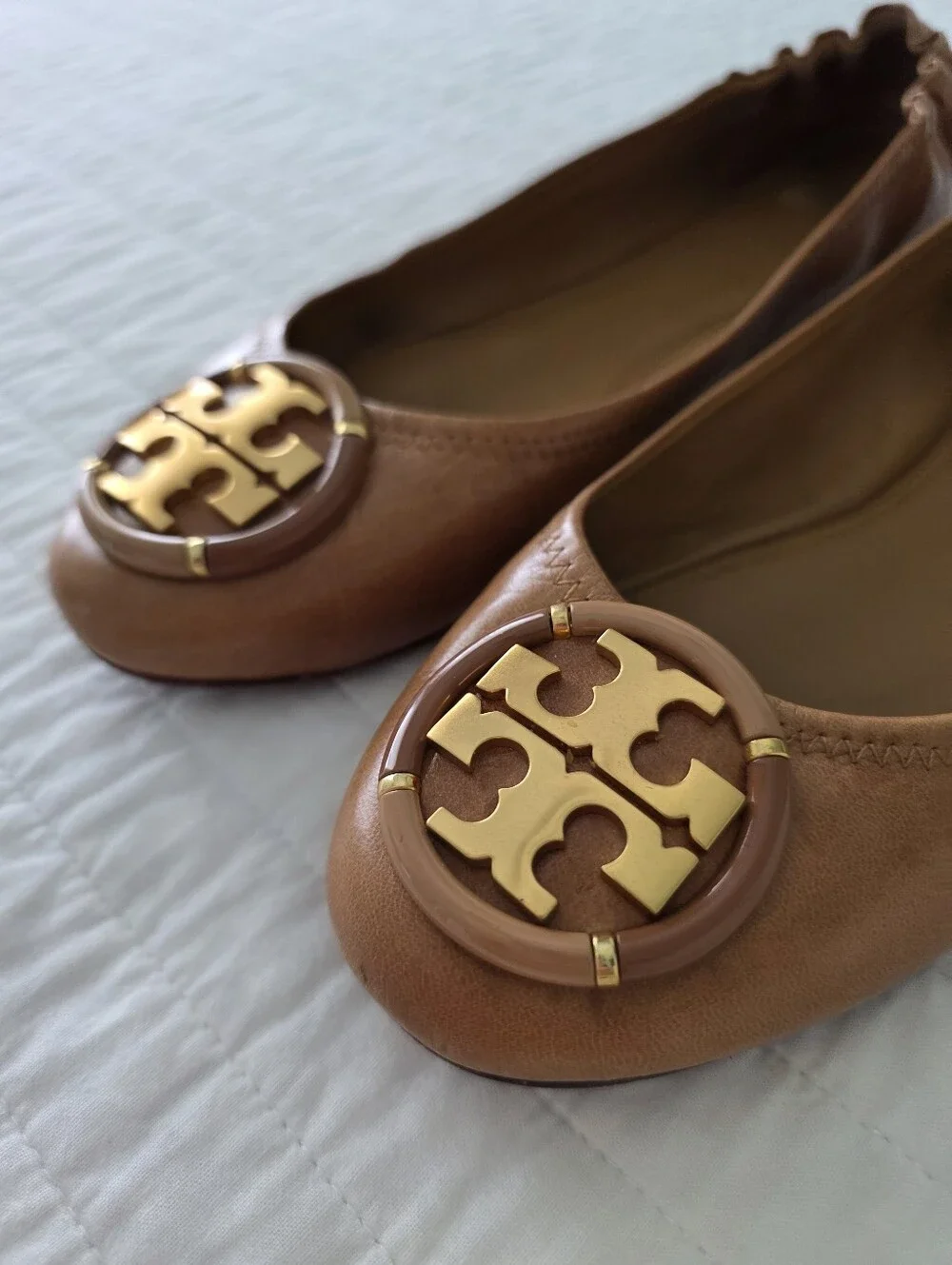 Tory Burch Multi Logo Tan Leather Reva Ballet Flats Size 9